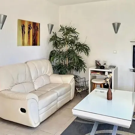 Les Allees Du Golf Les Bains Apartment *